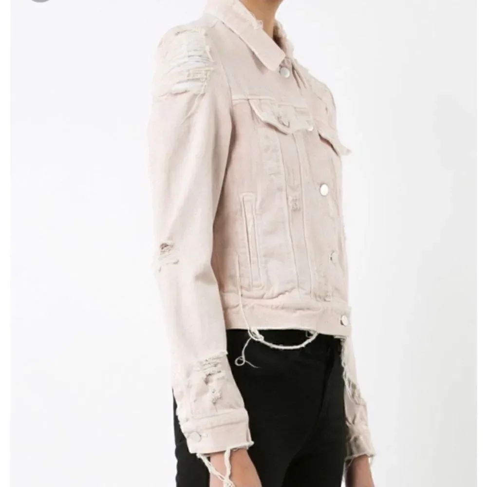 J Brand Cream Distressed & Ripped
Denim Buttoned Jacket M